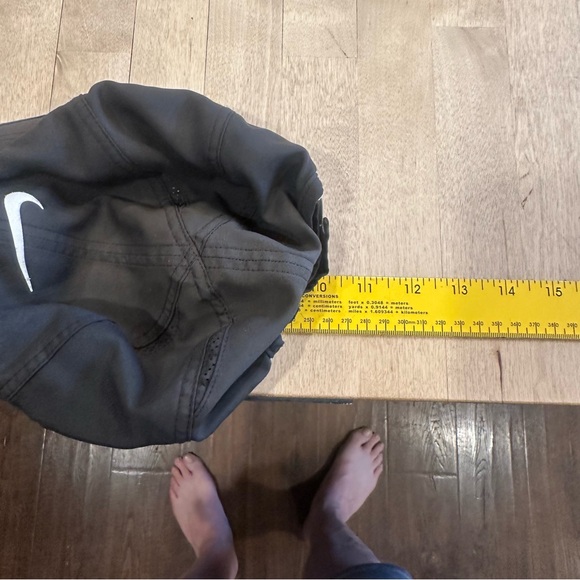 Nike Unisex Black Featherlight Fro-Fit Mesh Hat Adjustable OS - Picture 5 of 6